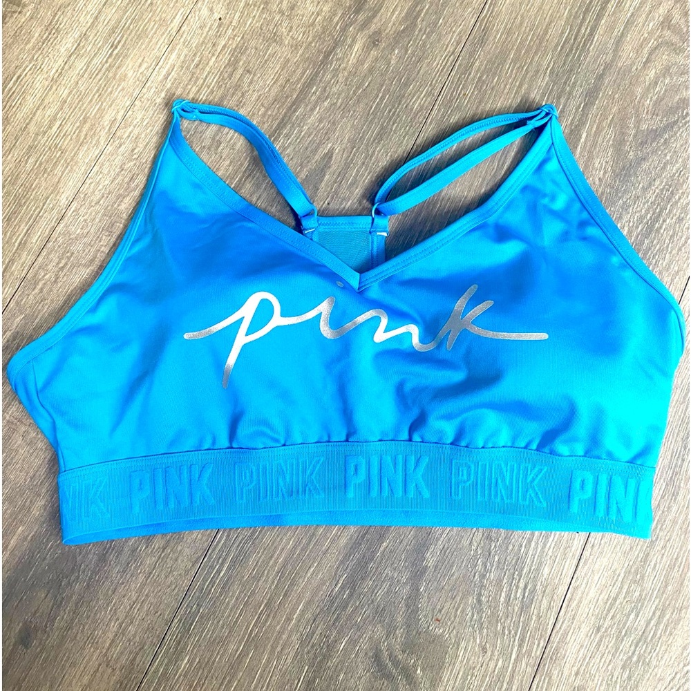 NWT Victorias Secret PINK active sports bra! Size M-DD in bright blue